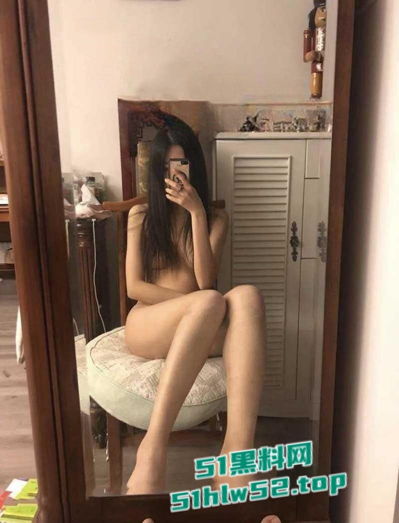 深圳城市职业学院【李蜜】下海兼职KTV坐台，惨遭愤怒男友曝光艳照及私密视频！-3